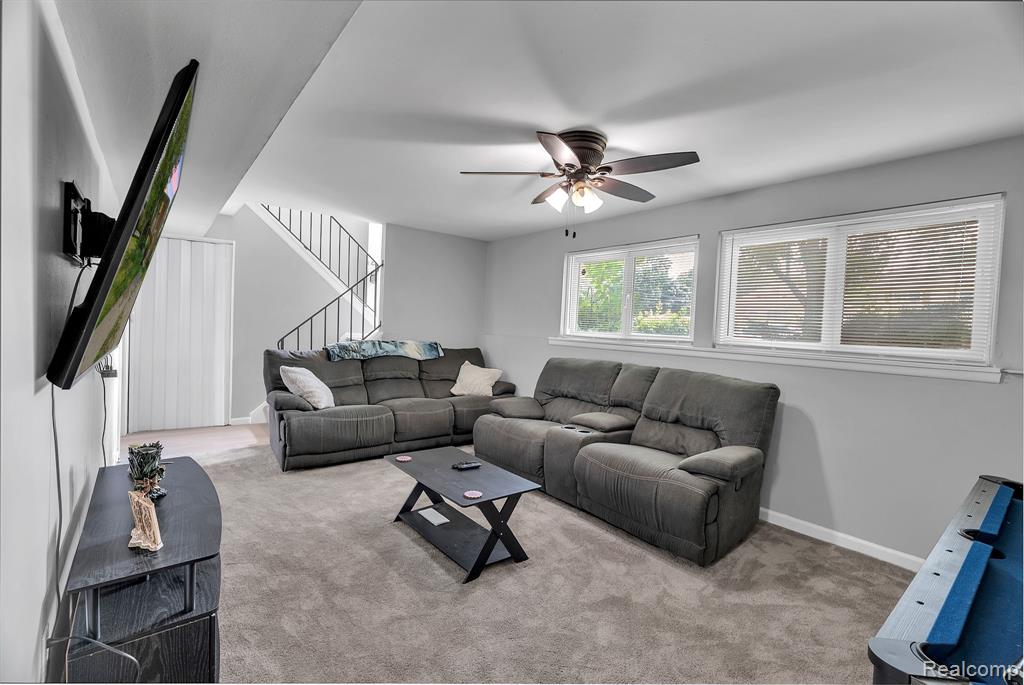 4408 Campbell Street, Dearborn Heights, MI 48125 — Photo 16