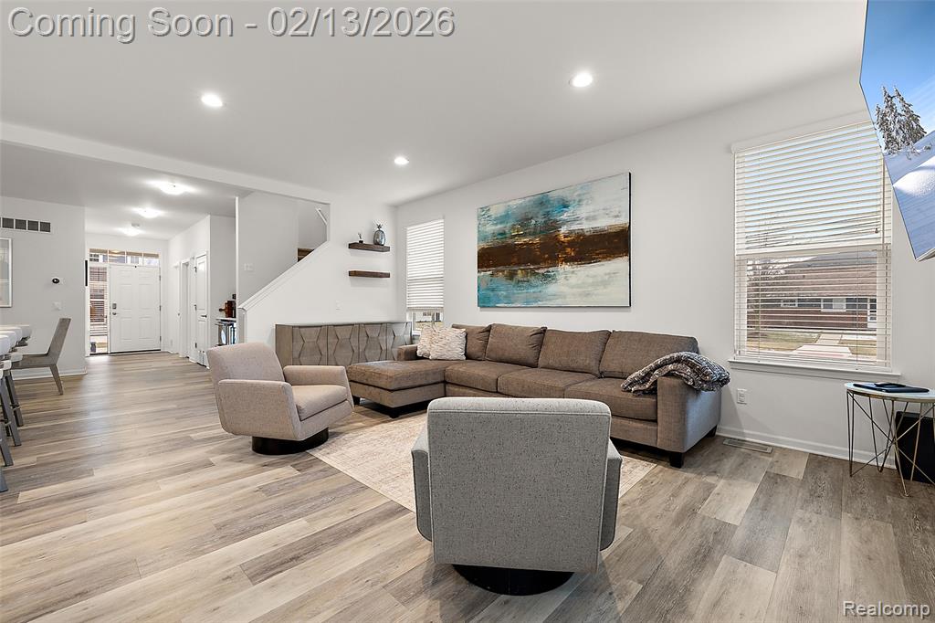 4201 Kent Road, Royal Oak, MI 48073 — Photo 15