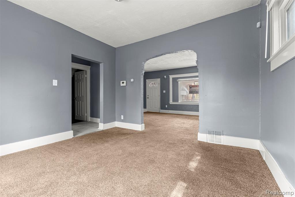 9375 Mendota Street, Detroit, MI 48204 — Photo 9