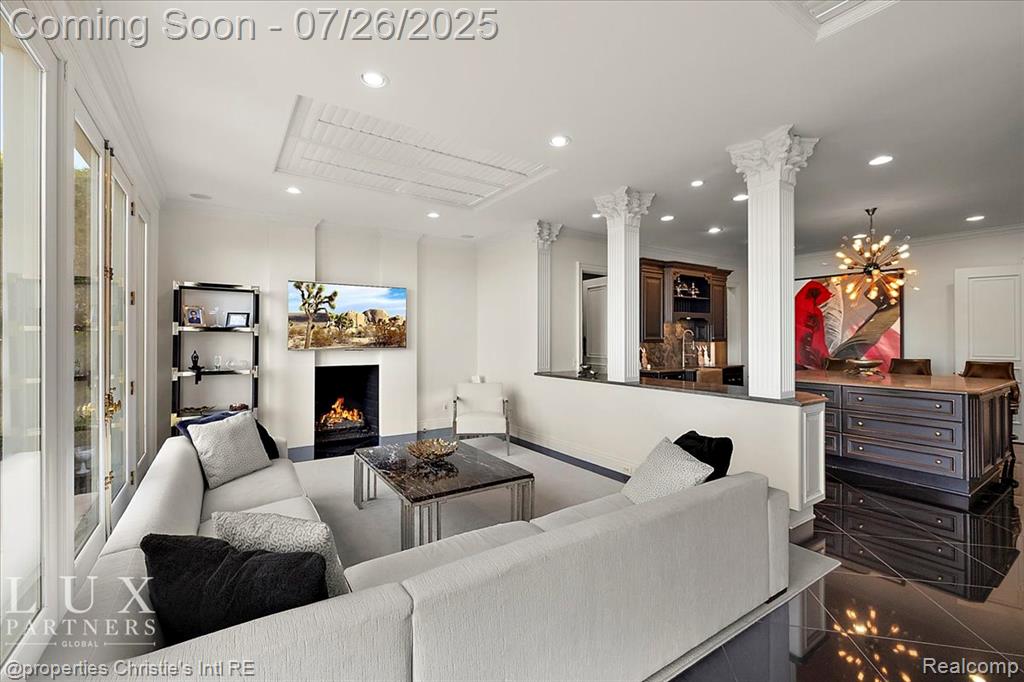 1010 LAKE SHORE Road, Grosse Pointe Shores, MI 48236 — Photo 12