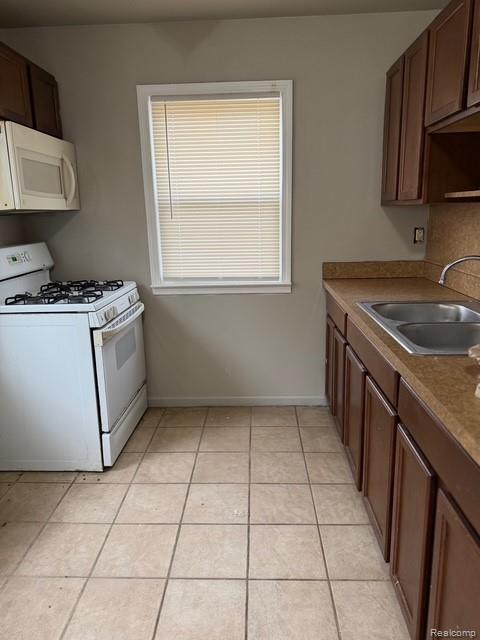 16035 E State Fair Street, Detroit, MI 48205 — Photo 11