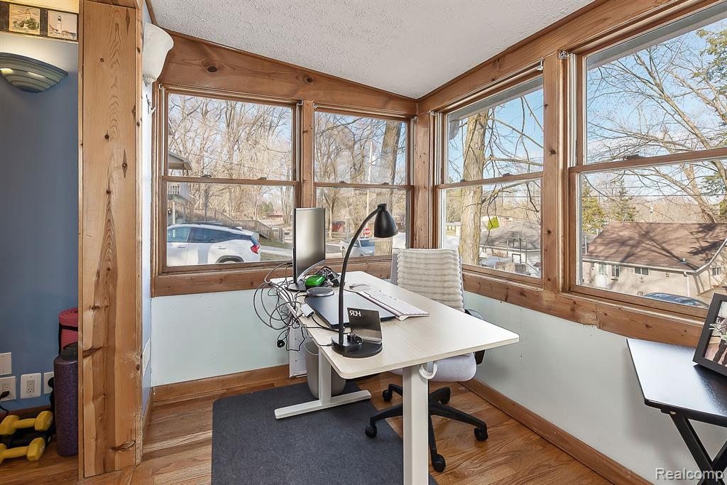 8128 Halfway Drive, Brighton, MI 48116 — Photo 19