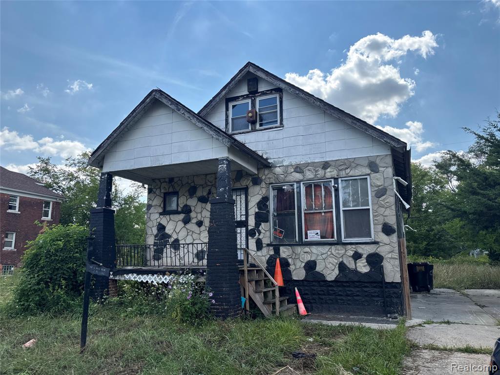 9621 Petoskey Avenue, Detroit, MI 48204