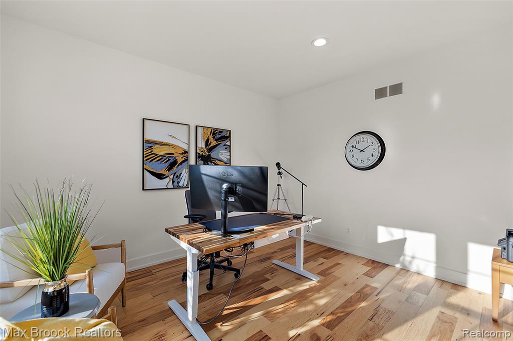4260 Kent Road, Royal Oak, MI 48073 — Photo 3