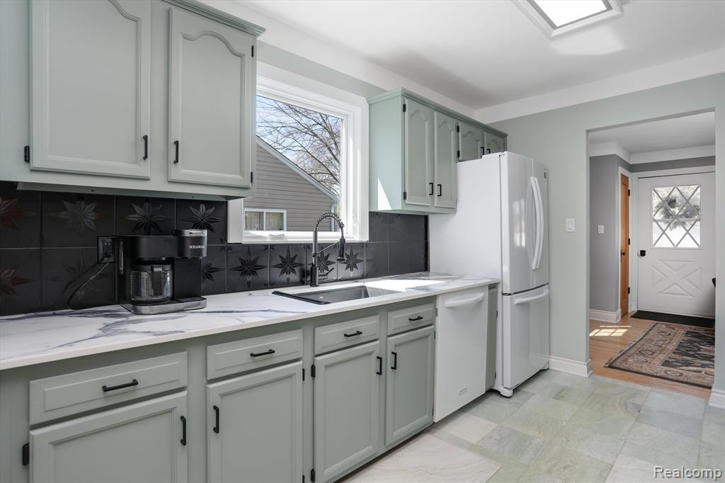 5434 DRAYTON Road, Clarkston, MI — Photo 14