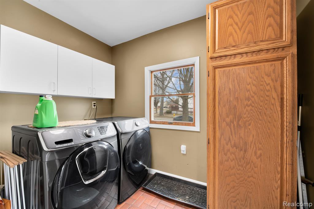 81 CROCKER Boulevard, Mount Clemens, MI 48043 — Photo 10