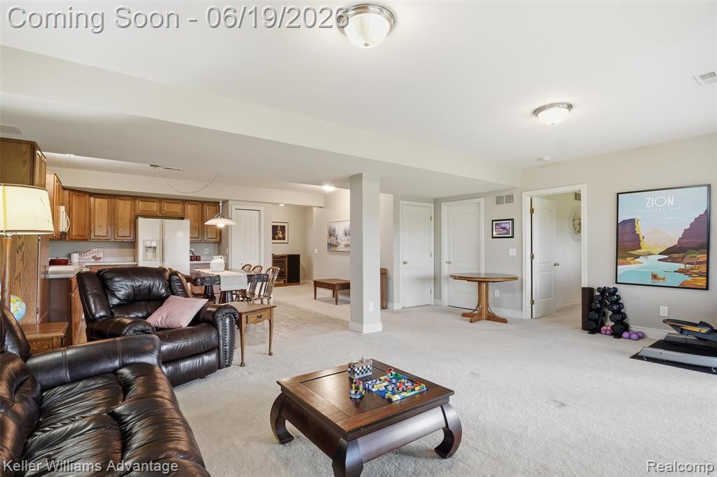 49354 Peninsular Drive, Belleville, MI 48111 — Photo 36