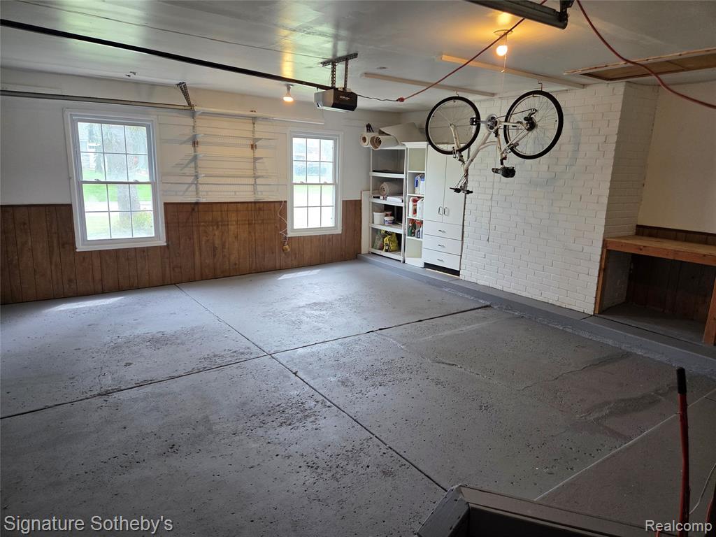 5715 Hobnail Circle, West Bloomfield, MI — Photo 3
