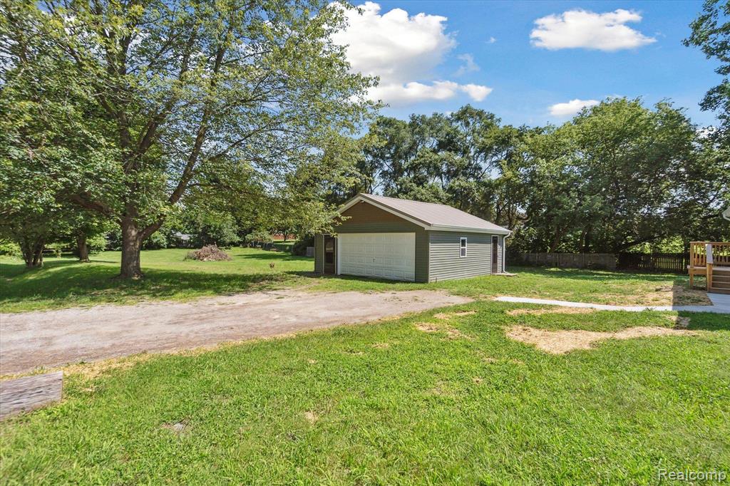 8214 ROCKWOOD Avenue, Mount Morris, MI 48458 — Photo 30