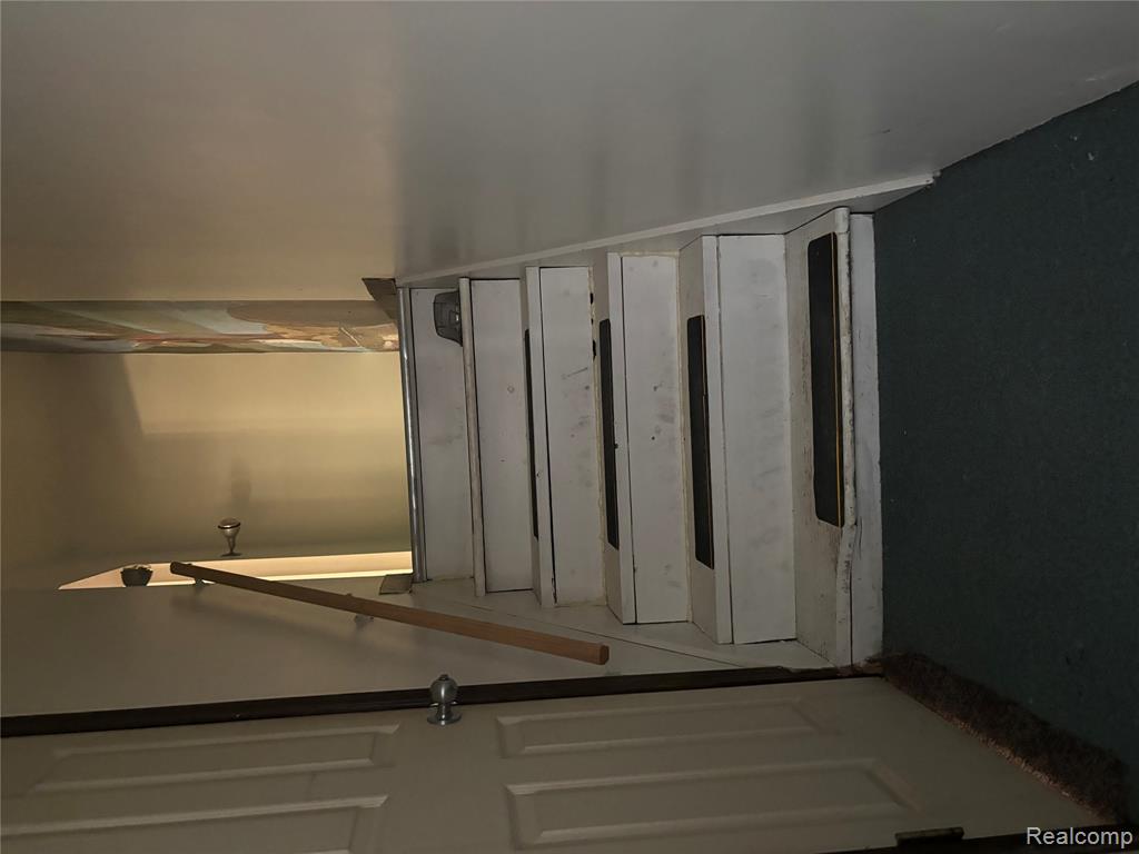 1258 E Humphrey Avenue, Flint, MI 48505 — Photo 30