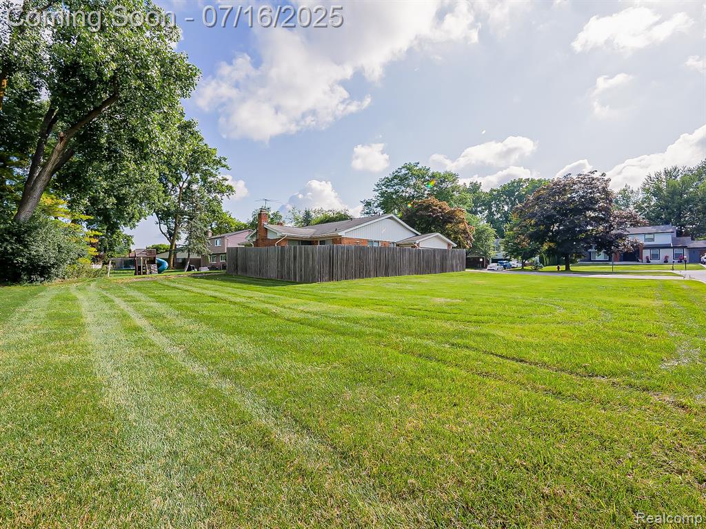 6452 Rutledge Park Drive, West Bloomfield, MI — Photo 33