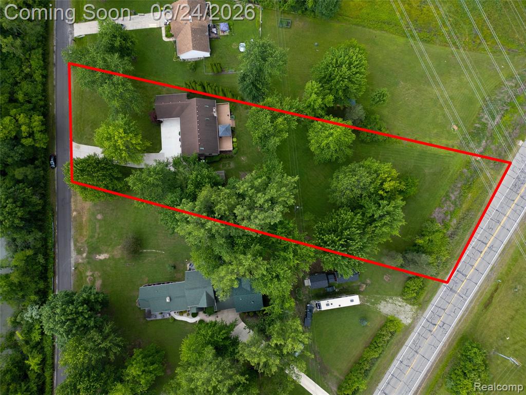 24487 Dugan Drive, New Boston, MI 48164 — Photo 46