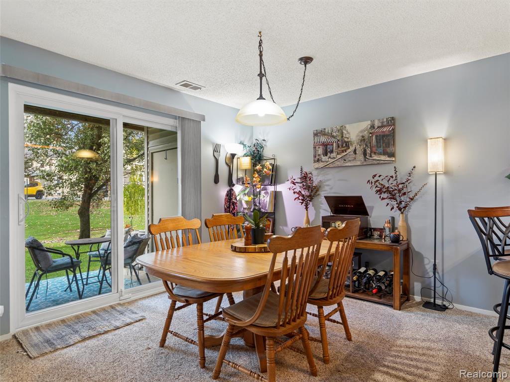 4970 Oak Hill Drive, Waterford, MI 48329 — Photo 12