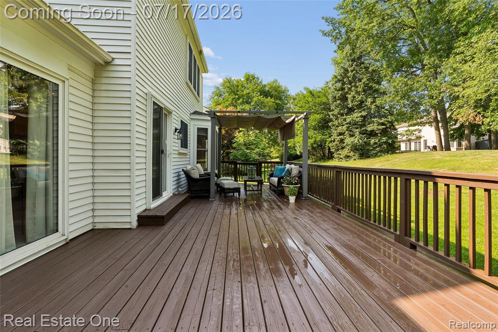 763 Whitney Drive, Rochester Hills, MI 48307 — Photo 25