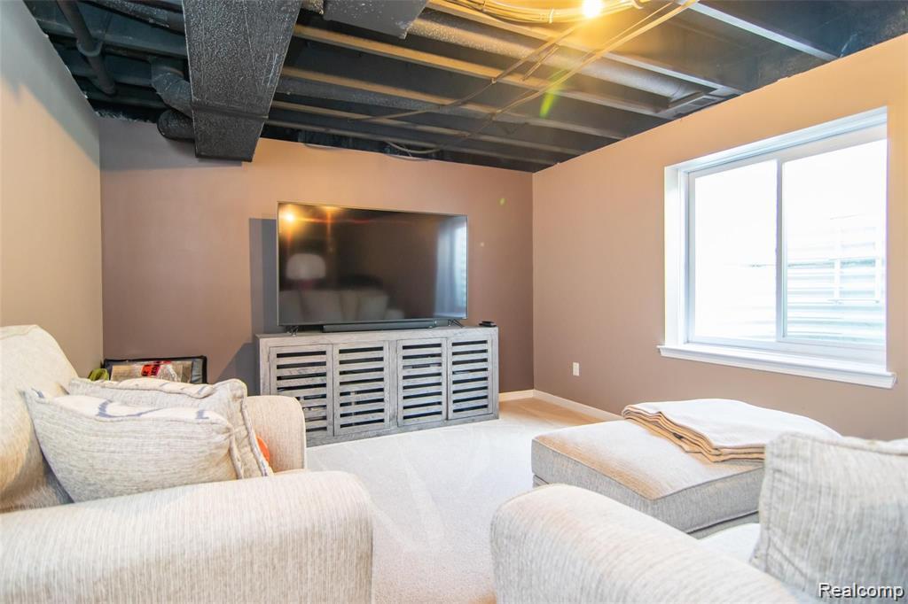 51171 Brompton, Novi, MI — Photo 17