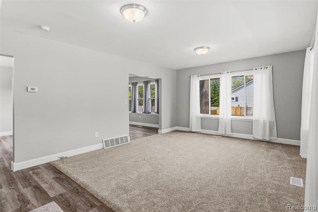 7489 Brock Way Street E, Mount Morris, MI 48458 — Photo 15