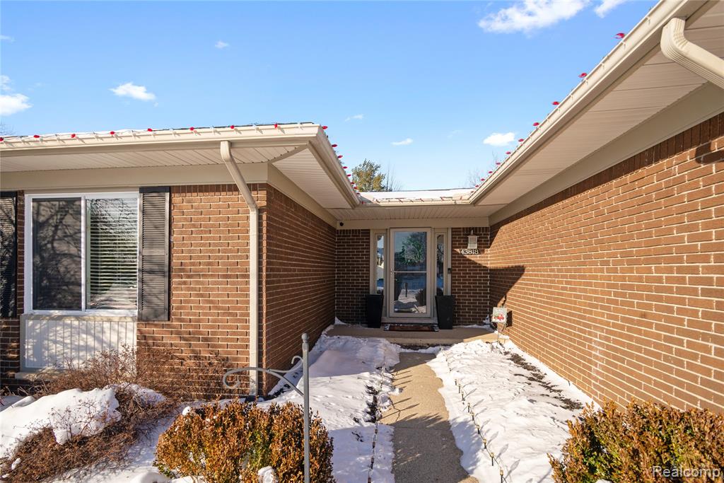 43818 Palisades Drive, Canton, MI 48187 — Photo 3