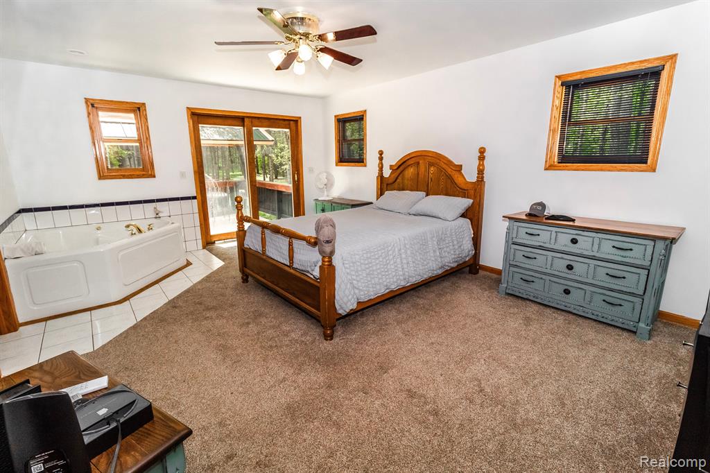 4707 MOUNT MORRIS Road, Columbiaville, MI 48421 — Photo 15
