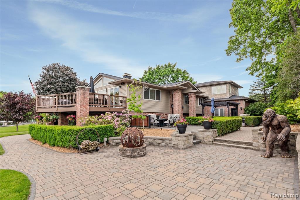 8950 Riverview, Pinckney, MI 48169 — Photo 53