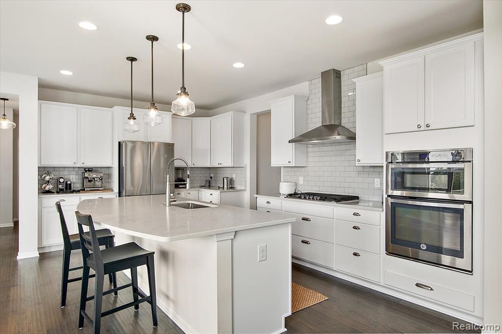 50723 Auburndale Court, Canton, MI 48187 — Photo 15