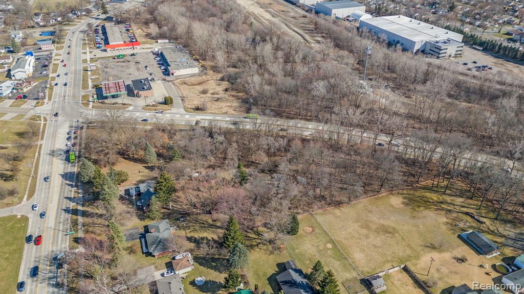 405 W WALTON Boulevard, Pontiac, MI 48340 — Photo 10
