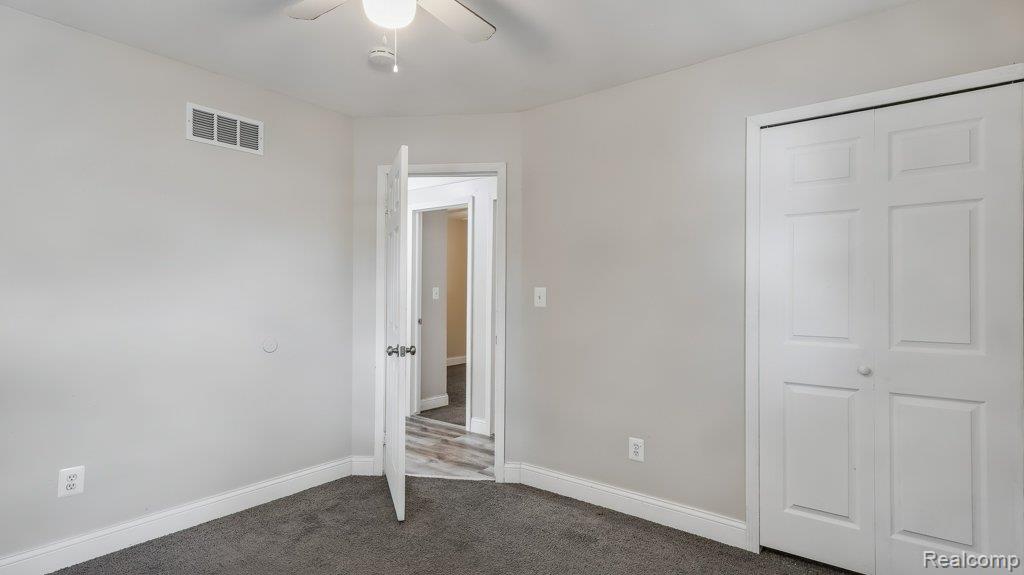 8725 Packard Avenue, Warren, MI 48089 — Photo 9
