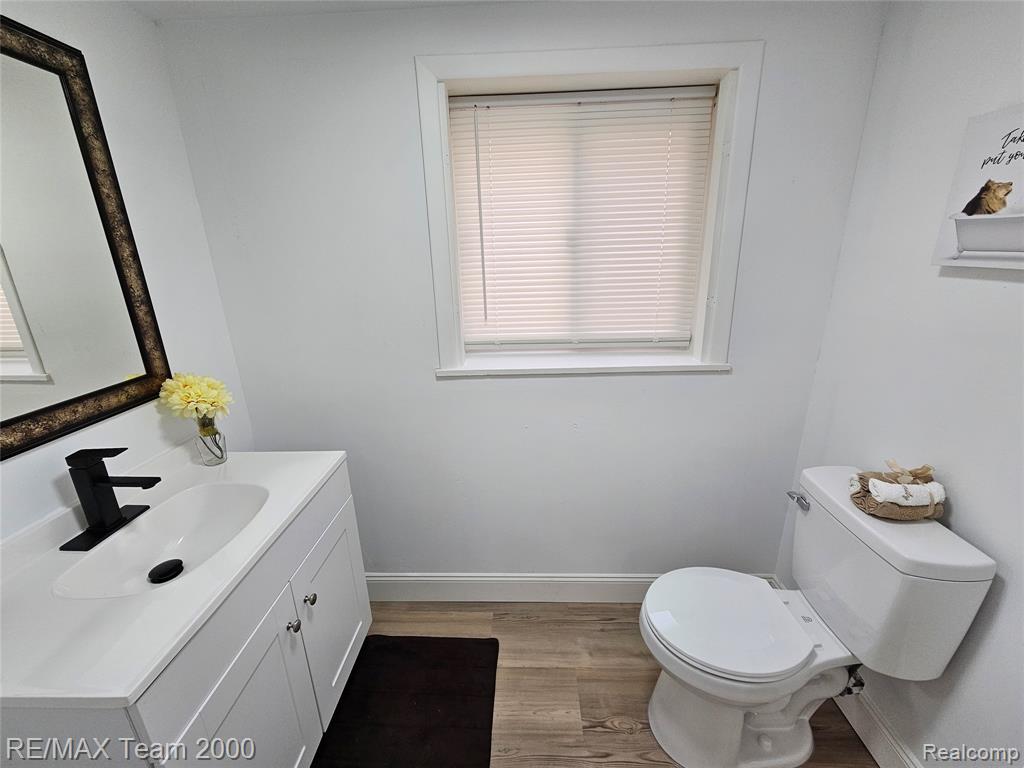 8035 Donna Street, Westland, MI — Photo 22