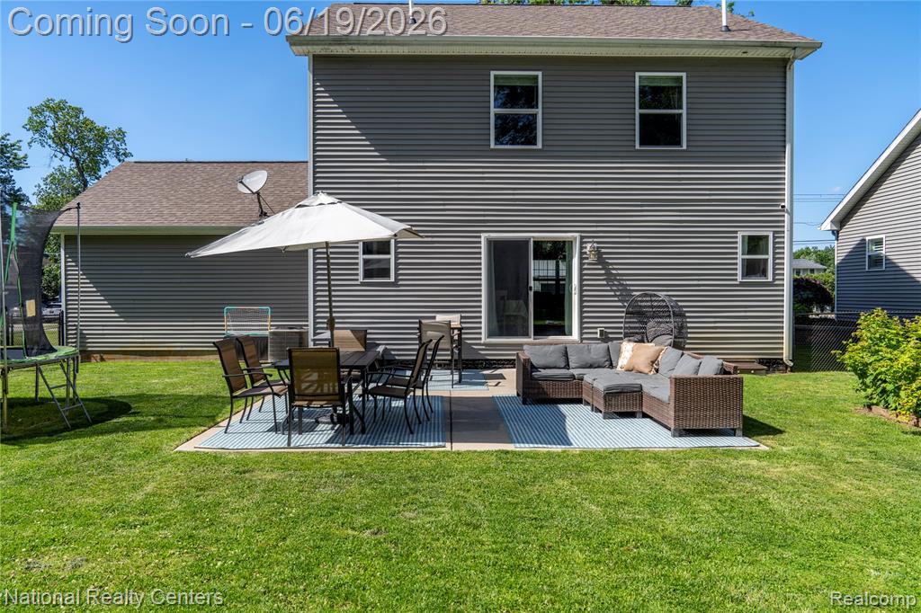 8423 Cascade Street, Commerce Twp, MI 48382 — Photo 4