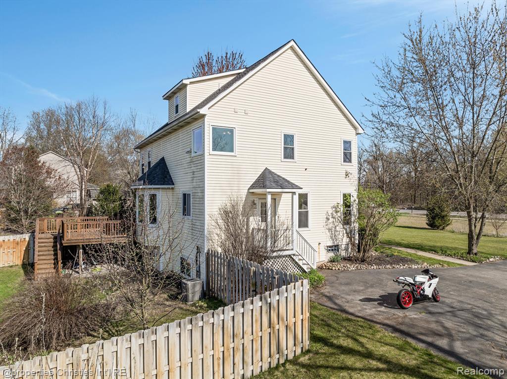 49730 8 MILE Road, Northville, MI 48167 — Photo 43