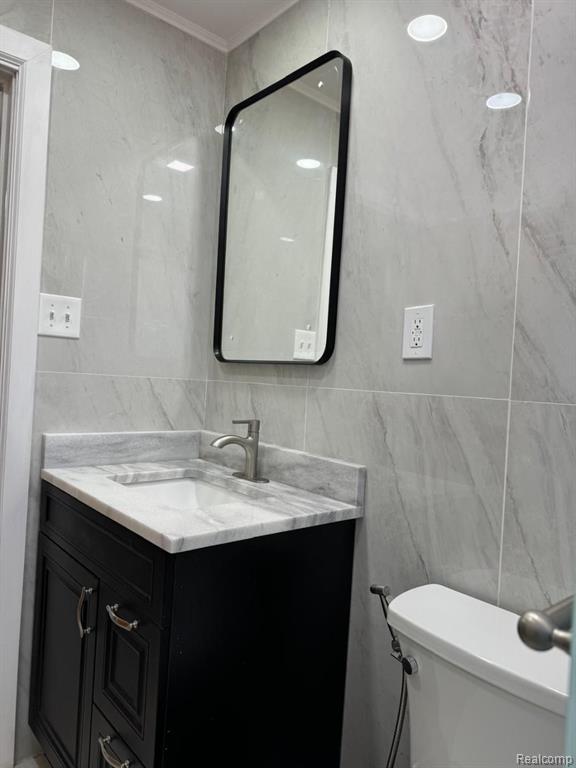 6630 NORBORNE Avenue, Dearborn Heights, MI 48127 — Photo 19