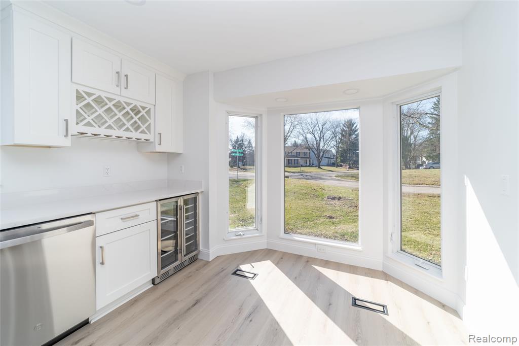 5590 Bayswater Road, West Bloomfield, MI — Photo 6