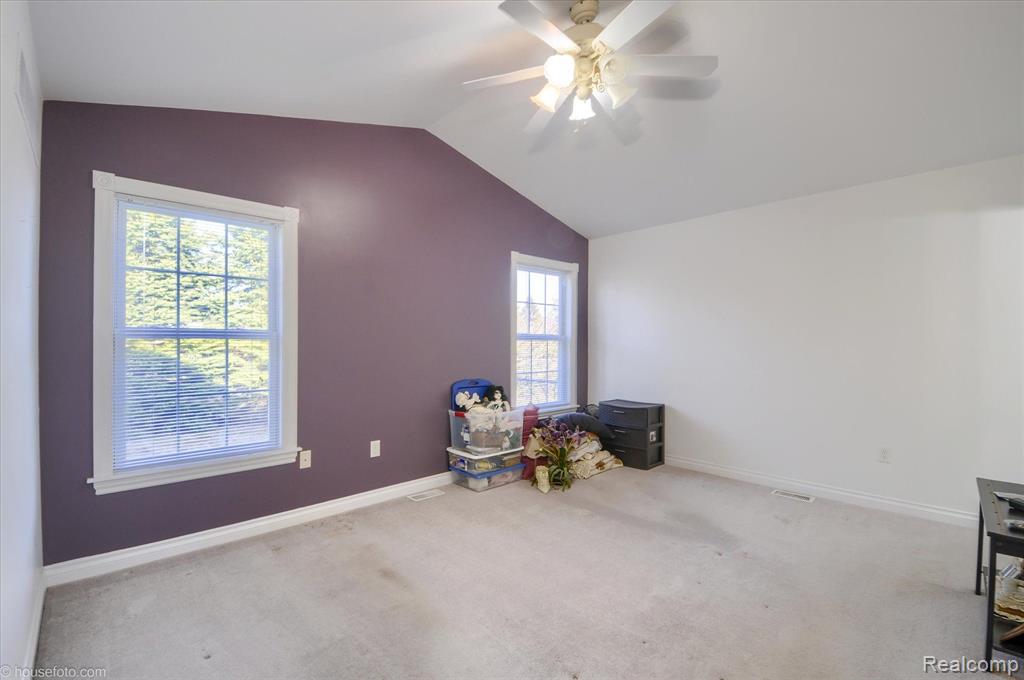 5732 COBBLESTONE Drive, North Branch, MI 48461 — Photo 24