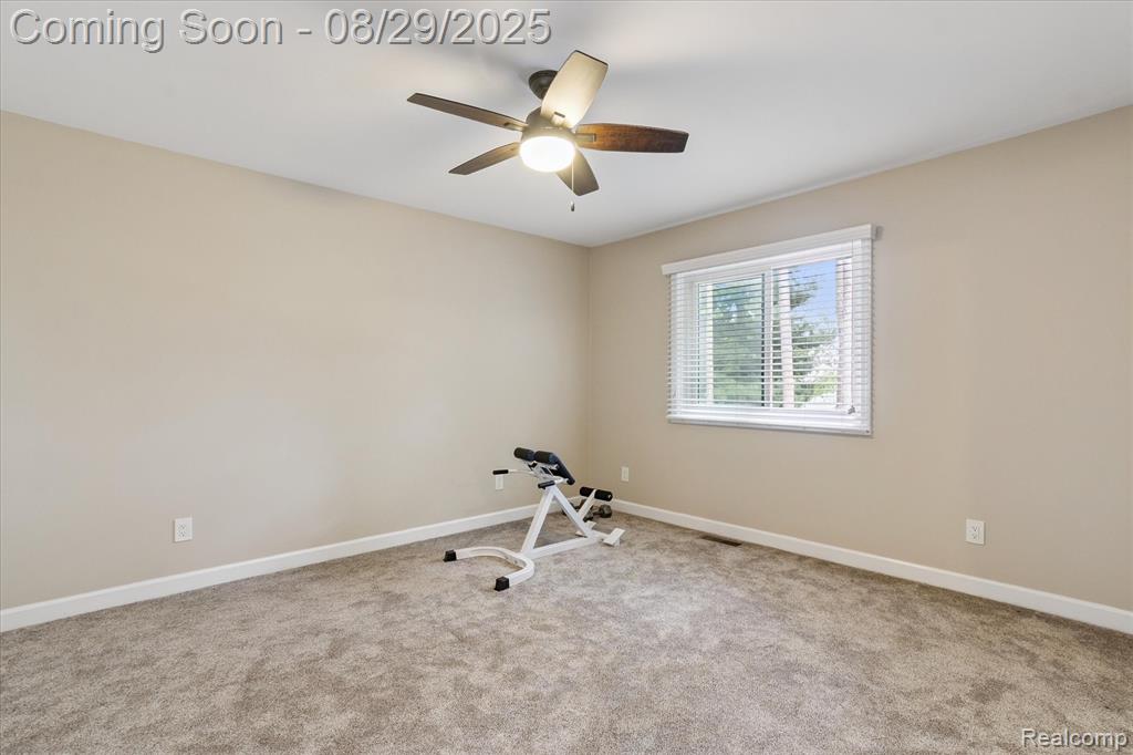 7856 N Kilkenny Drive, Brighton, MI 48116 — Photo 37