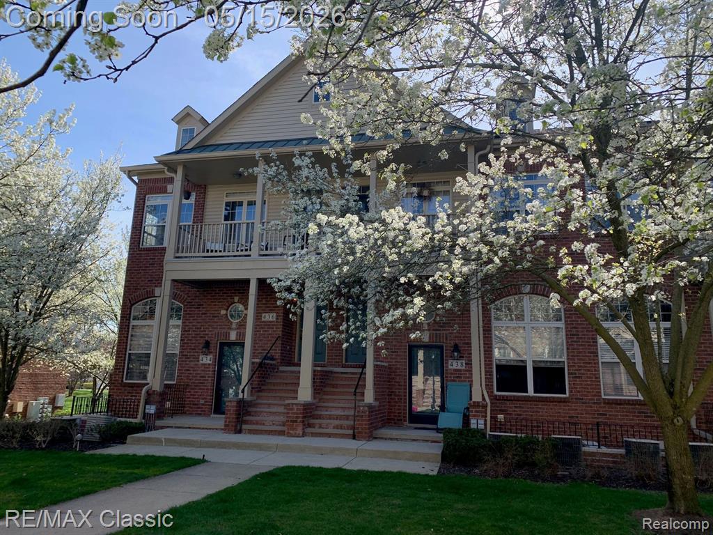 436 BOARDWALK Drive, Walled Lake, MI 48390 — front exterior