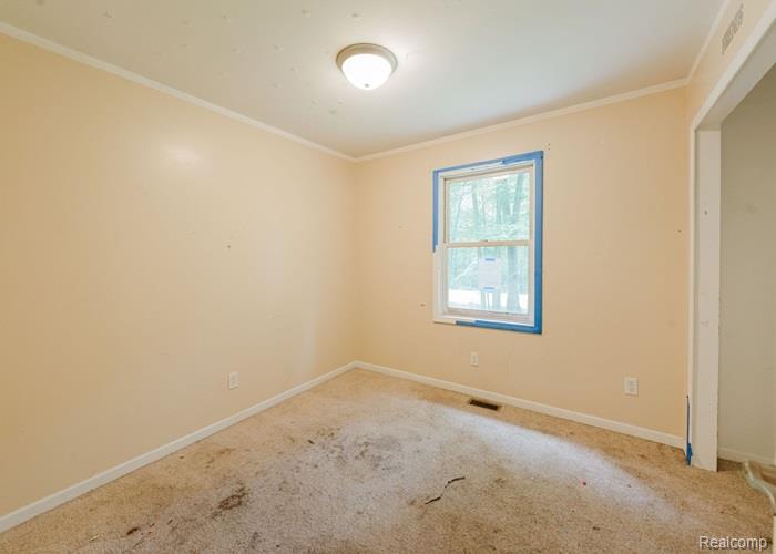 4840 Elm Run, Farwell, MI 48622 — Photo 15