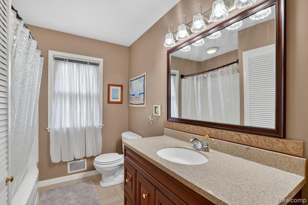 4949 Algonquin Way, Okemos, MI 48864 — Photo 19