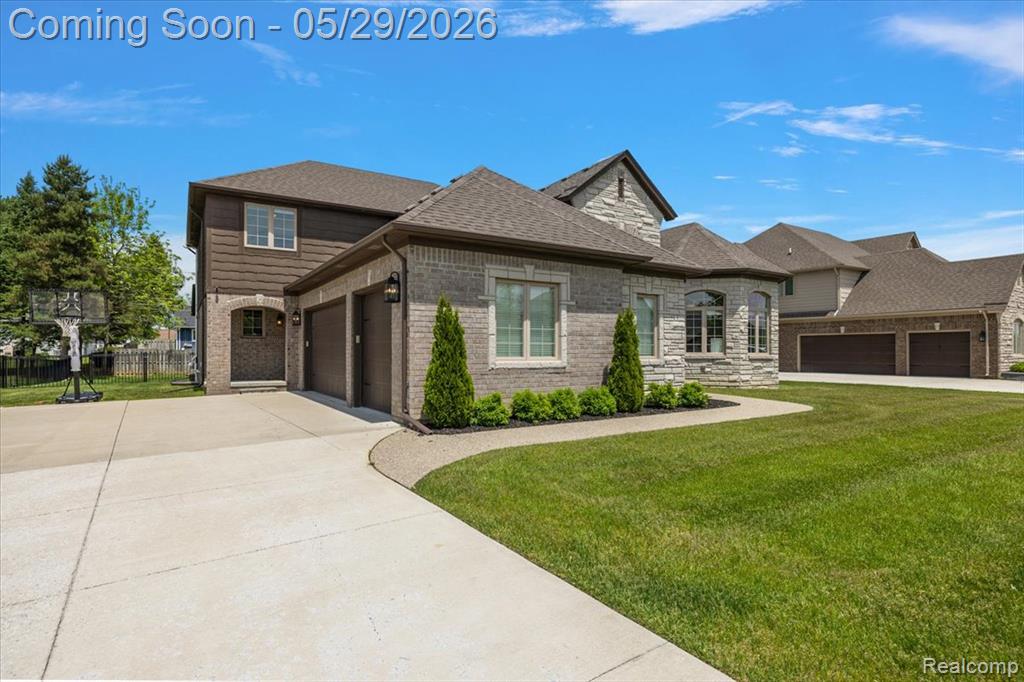 7659 Crimson Court, Utica, MI 48316 — Photo 3