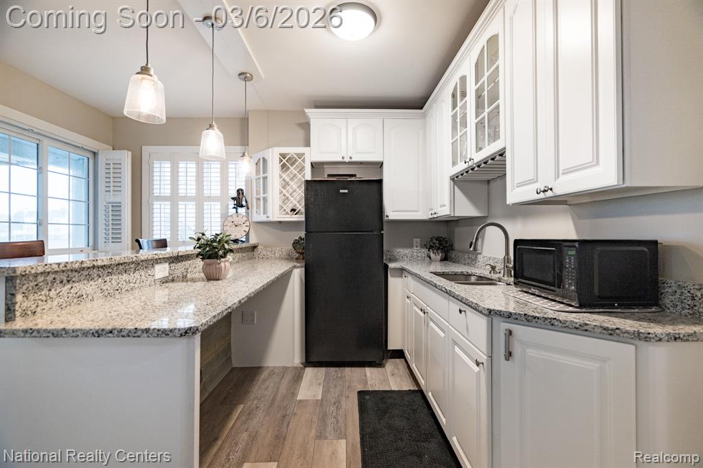 1015 Watersedge Court, Oxford, MI 48371 — Photo 33