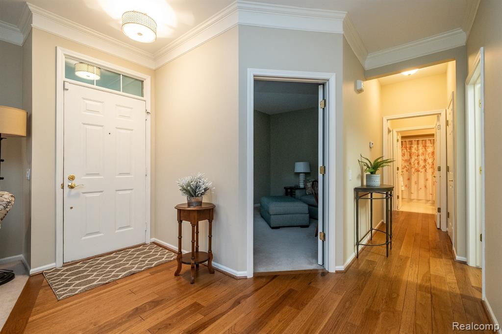 16189 FOREST LAKE Drive, 127, Northville, MI 48168 — Photo 15