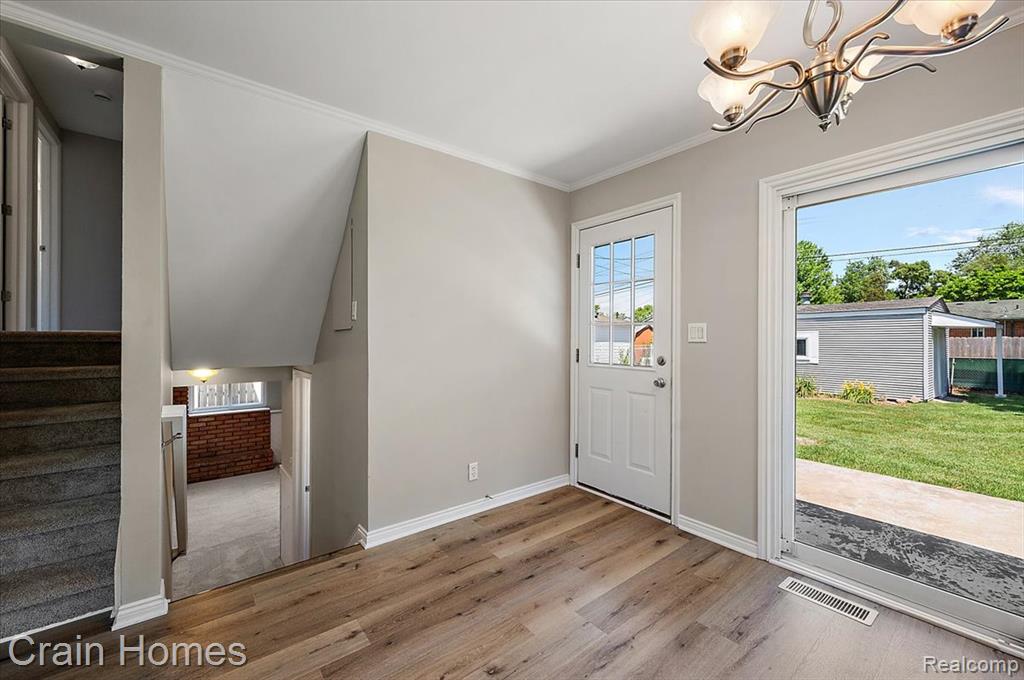 39648 Parklawn Drive, Sterling Heights, MI 48313 — Photo 20