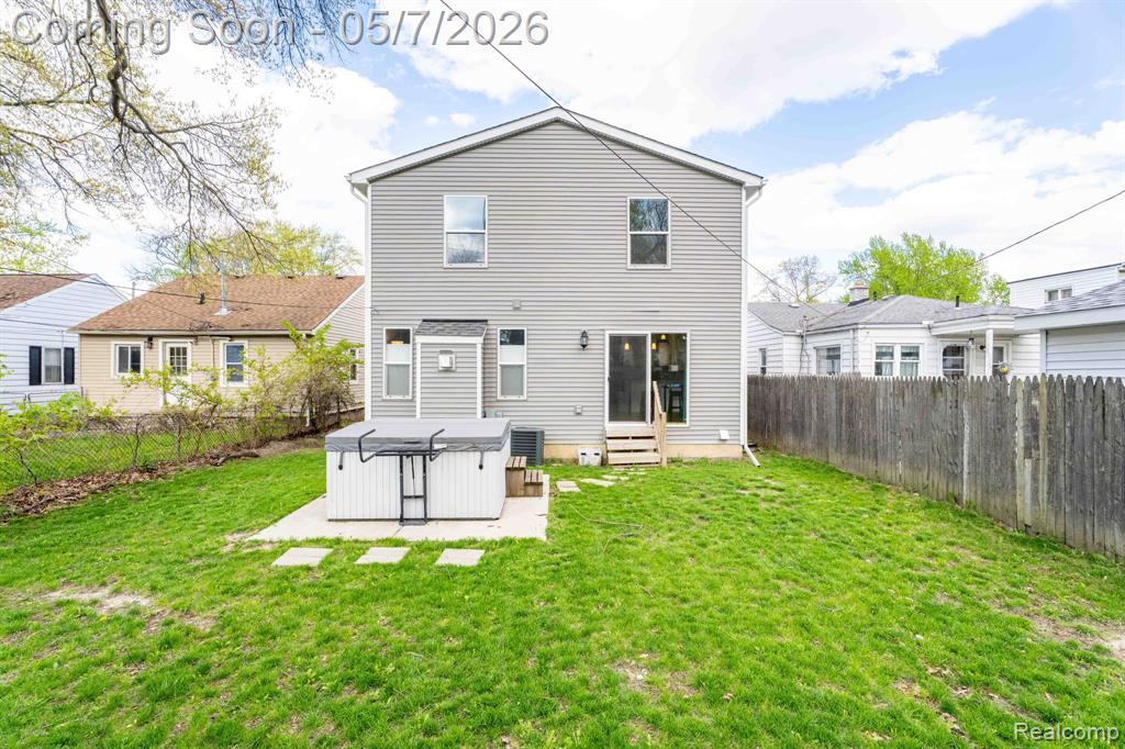 23785 Davey Avenue, Hazel Park, MI 48030 — Photo 36