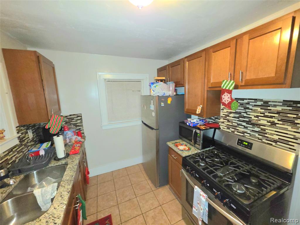 23525 Kress Street, Detroit, MI 48219 — Photo 4