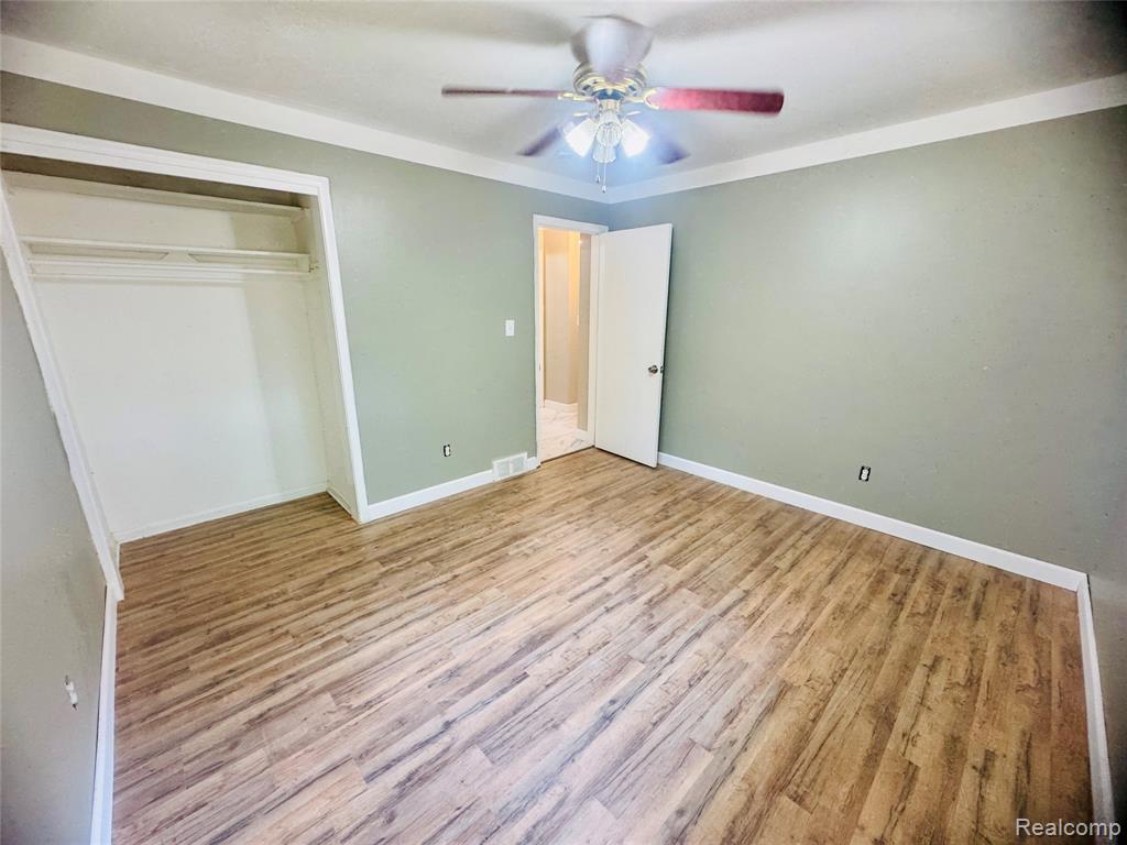 17221 Sunset Street, Hamtramck, MI 48212 — Photo 11