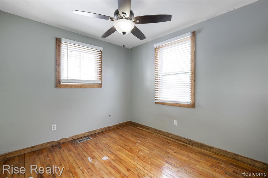 1483 Carman Street, Burton, MI 48529 — Photo 11