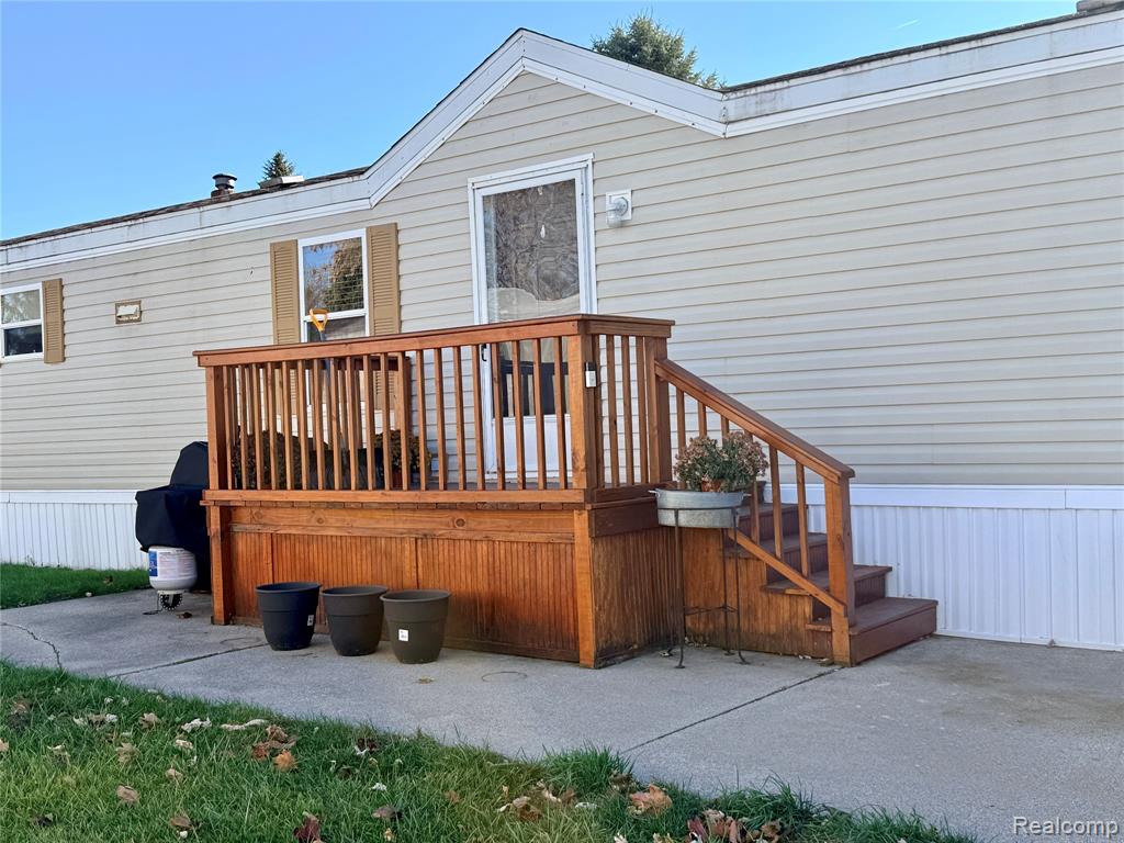 6010 Indian, Burtchville, MI 48059 — Photo 2