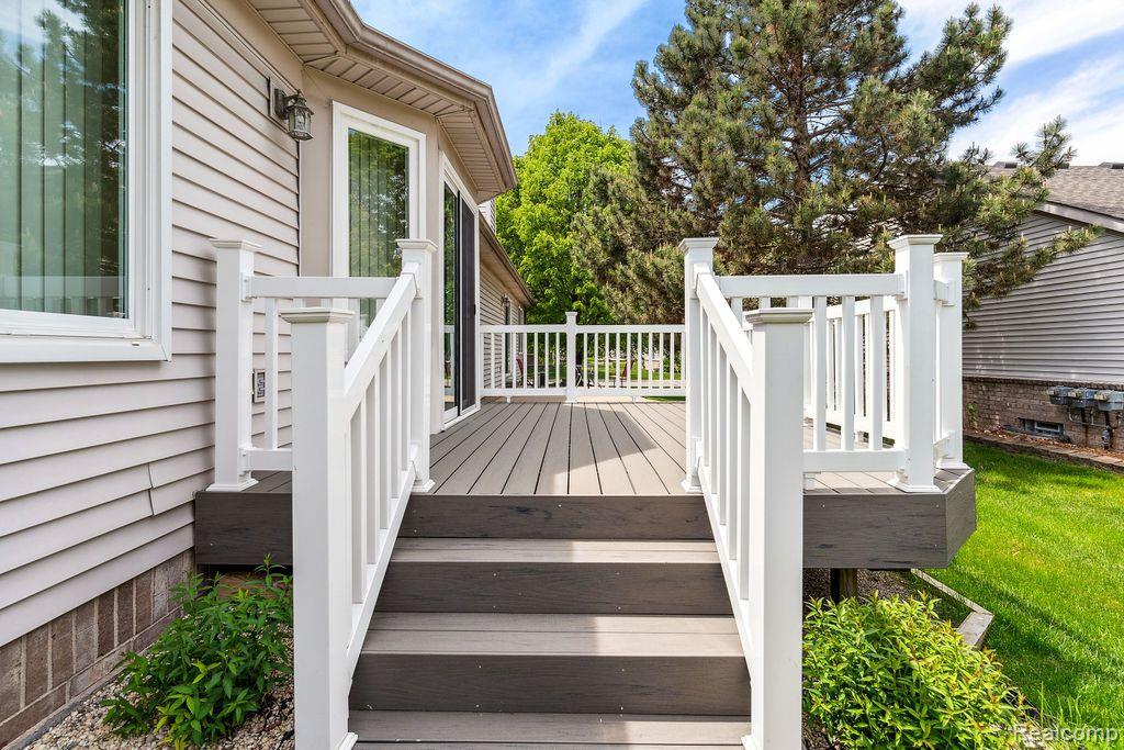 41446 REDMOND, Clinton Twp, MI 48038 — Photo 25