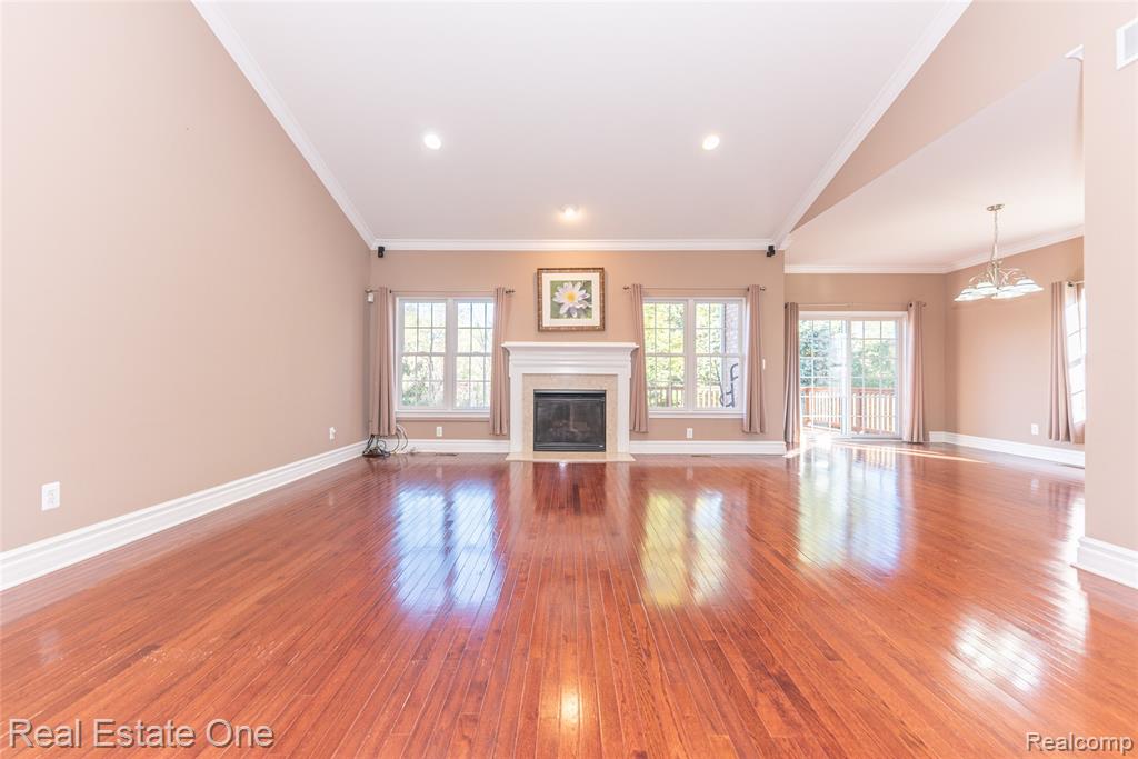 26610 Valhalla Drive, Farmington Hills, MI 48331 — Photo 32