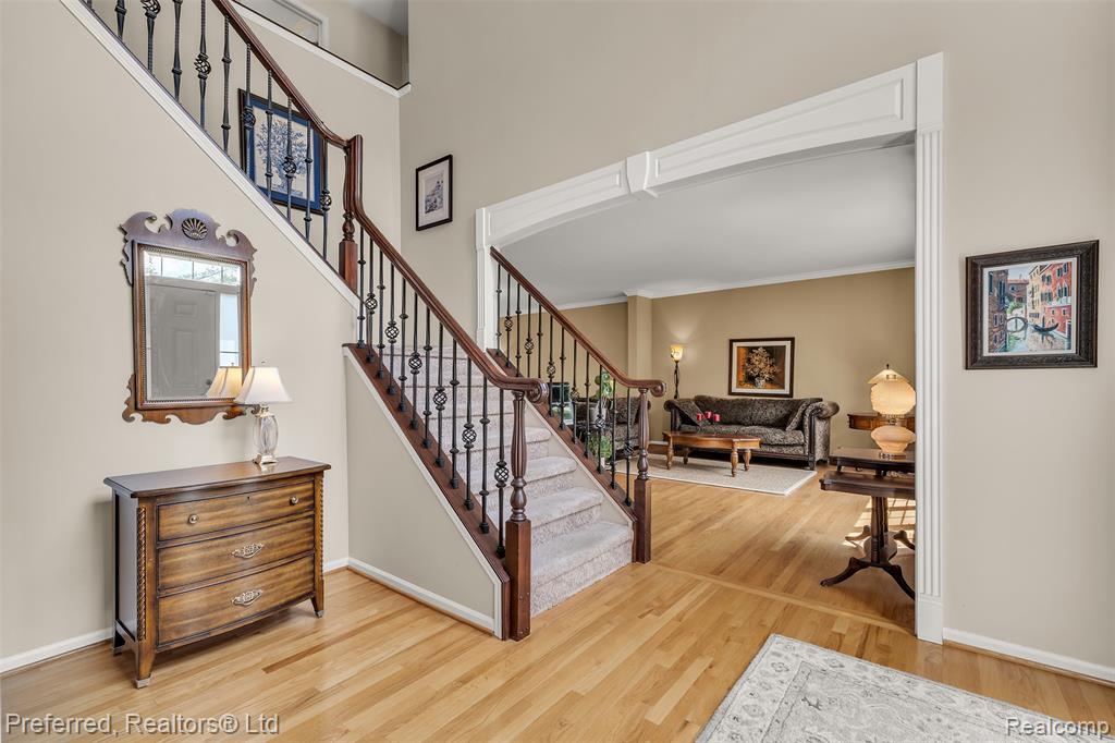 46564 Southview Lane, Plymouth, MI 48170 — Photo 6