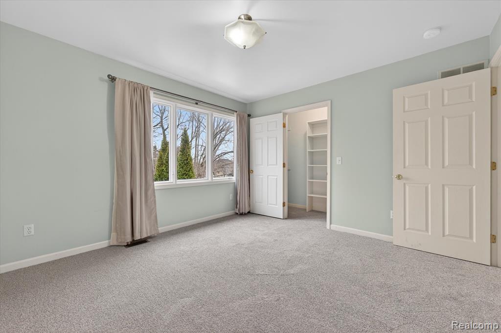 57165 Willow Ridge Boulevard, Washington, MI — Photo 37