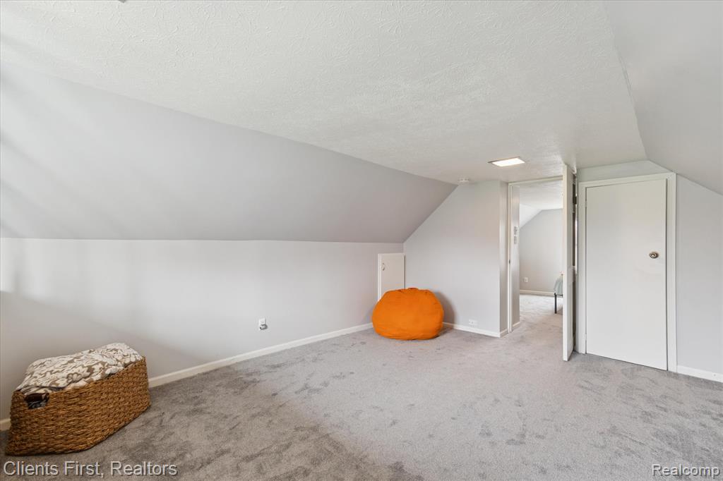 6550 Hitchingham Road, Ypsilanti, MI 48197 — Photo 28
